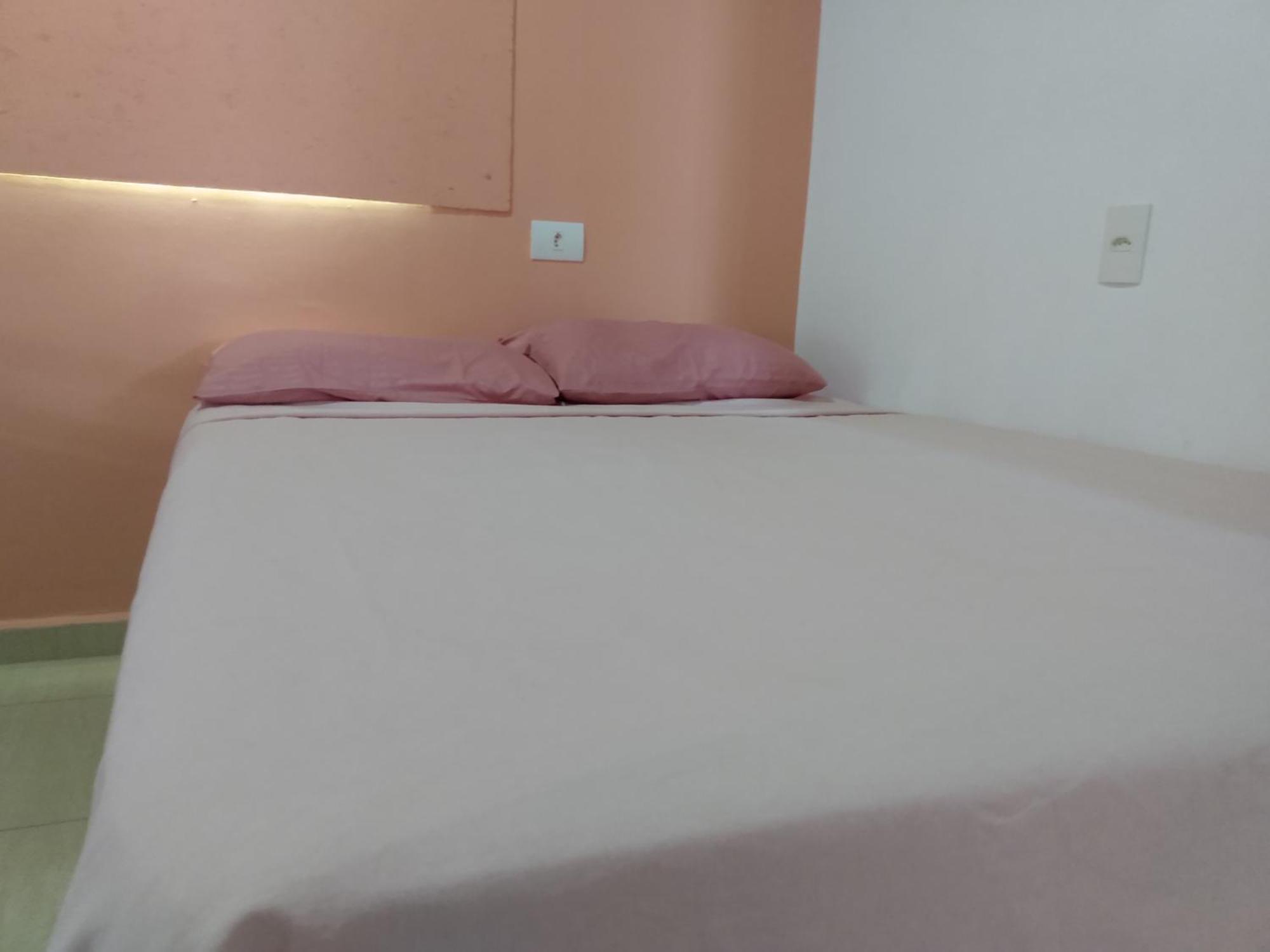 Chale No Condominio Verde Mar Na Praia Da Cocanha Caraguatatuba Eksteriør bilde